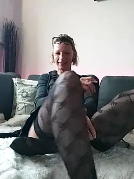 tatianasexymilf online show from February 20, 4:20 pm