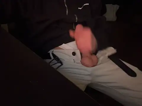 KendrickJiz online show from March 30, 8:32 pm