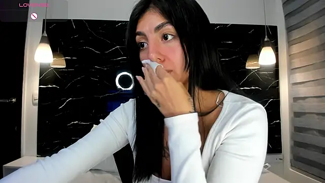 Snapshot of ANTONELLA__ROUSE_ chatting on March 15, 6:36 am ANTONELLA ROUSE online show from March 15, 6:36 am