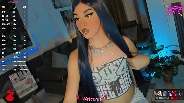 Snapshot of Baby_Aliz chatting on June 26, 8:42 am Baby Aliz online show from June 26, 8:42 am