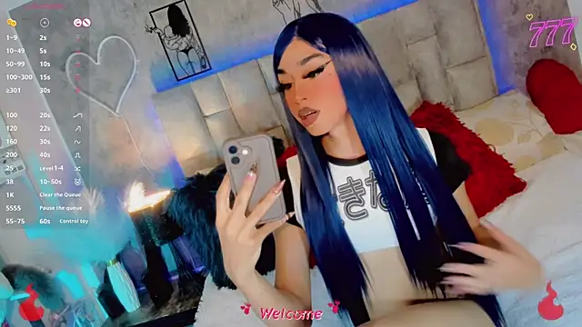 Snapshot of Baby_Aliz chatting on June 18, 4:55 am Baby Aliz online show from June 18, 4:55 am