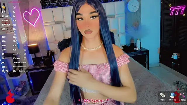 Snapshot of Baby_Aliz chatting on July 1, 8:47 am Baby Aliz online show from July 1, 8:47 am