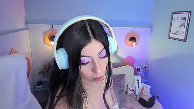 Melissa Koster online show from February 20, 3:23 am