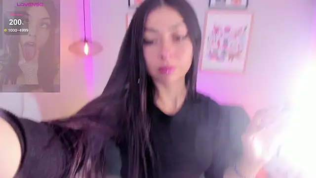 Melissa Koster online show from November 2, 12:04 am