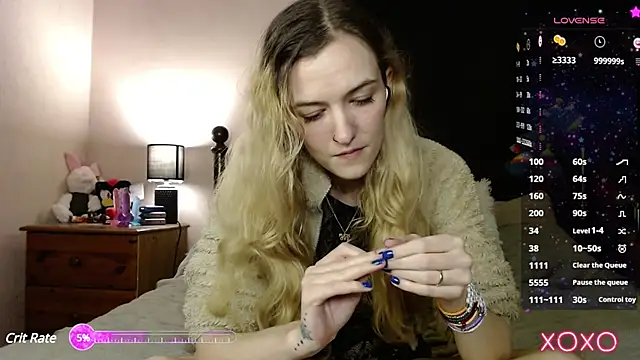 EllieeRose online show from March 10, 7:07 pm