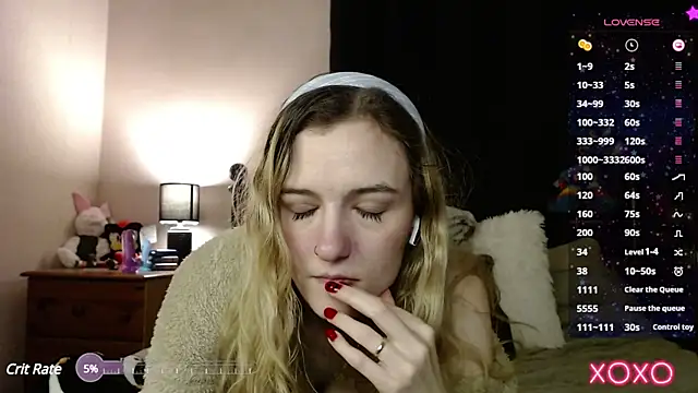 EllieeRose online show from February 24, 11:43 am