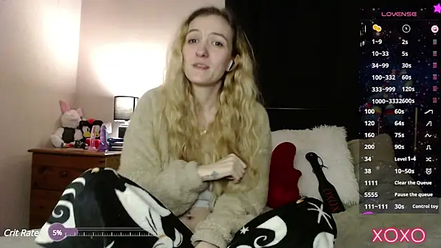 EllieeRose online show from March 18, 9:34 am