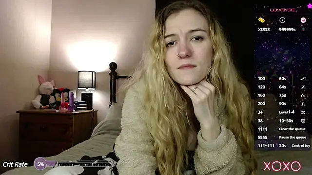 EllieeRose online show from March 12, 4:51 am