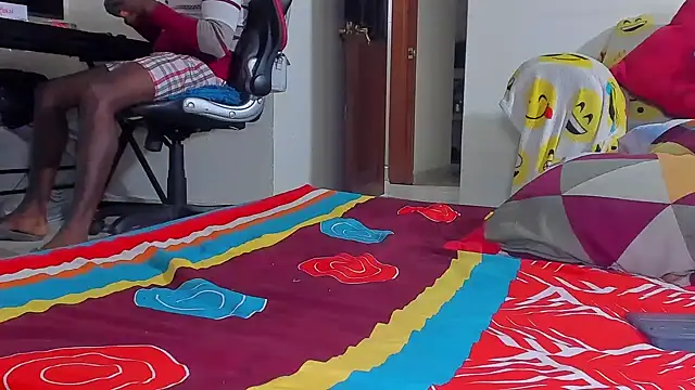 kerlysmith 24 online show from April 16, 11:22 am