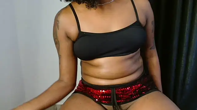 Miss hot candy online show from April 3, 4:35 pm