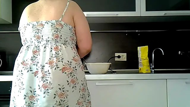 Snapshot of AnitaWillias chatting on July 13, 11:31 am AnitaWillias online show from July 13, 11:31 am