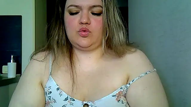 Snapshot of AnitaWillias chatting on July 18, 1:58 am AnitaWillias online show from July 18, 1:58 am