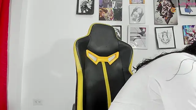 Snapshot of ArtemisGenkai0 chatting on November 14, 6:33 pm ArtemisGenkai0 online show from November 14, 6:33 pm