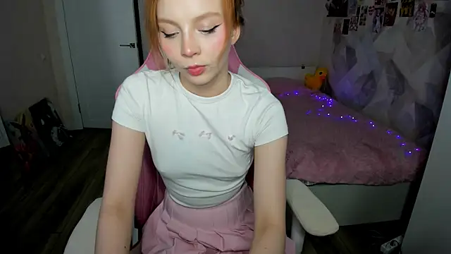 Passionate Angels online show from October 26, 8:20 pm