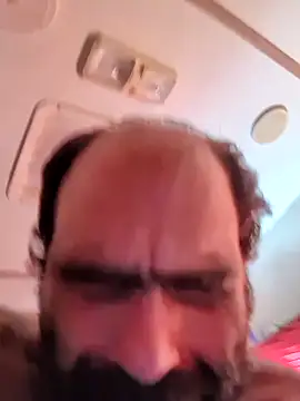 Snapshot of WilldoPita chatting on December 5, 4:49 pm WilldoPita online show from December 5, 4:49 pm