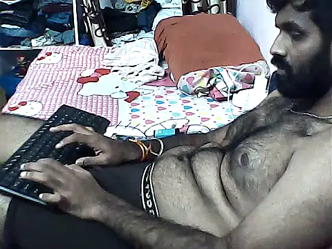 Snapshot of sanik_2428 chatting on November 22, 5:34 pm sanik 2428 online show from November 22, 5:34 pm