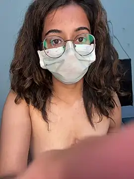Snapshot of HotIndianCouple__8 chatting on January 31, 8:33 pm HotIndianCouple 8 online show from January 31, 8:33 pm