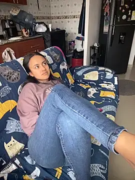 Shanonsex2 online show from October 24, 8:52 pm