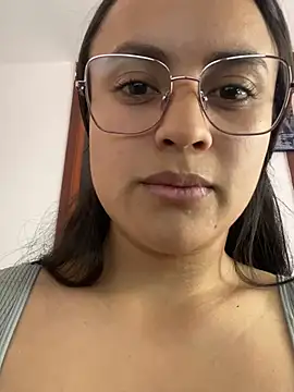 Shanonsex2 online show from March 12, 9:24 pm