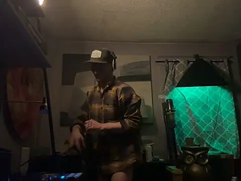 trash4cash online show from February 21, 6:59 am