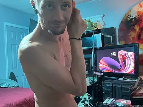 trash4cash online show from May 6, 8:13 pm