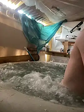 trash4cash online show from March 29, 5:03 pm