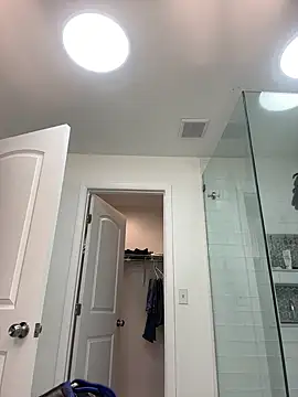 Snapshot of trash4cash chatting on February 27, 11:48 pm trash4cash online show from February 27, 11:48 pm