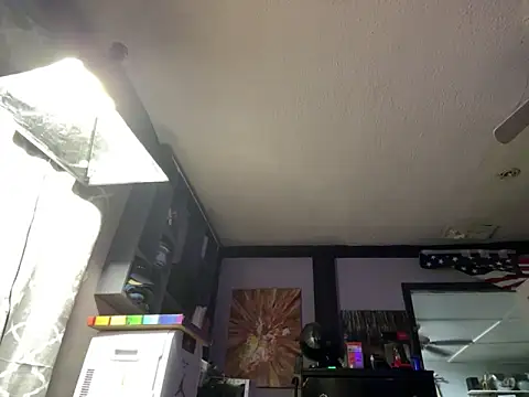 trash4cash online show from February 12, 6:24 am