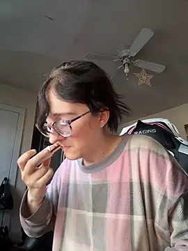 YandereDemon online show from November 16, 8:24 pm