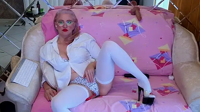 BEST-1 online show from October 24, 1:48 am