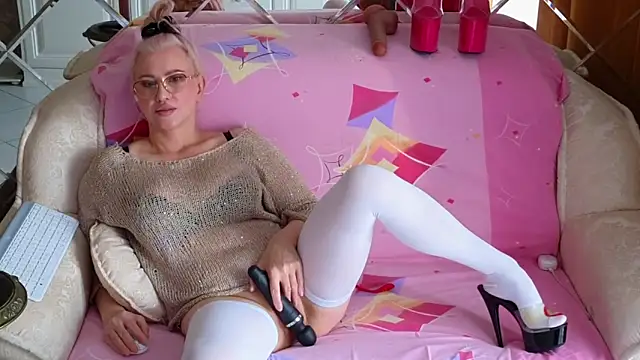 BEST-1 online show from October 27, 3:18 am