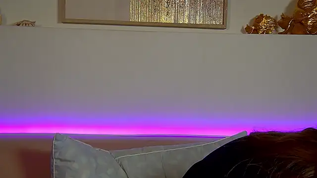 Snapshot of LiliaBianka chatting on December 2, 6:48 am LiliaBianka online show from December 2, 6:48 am