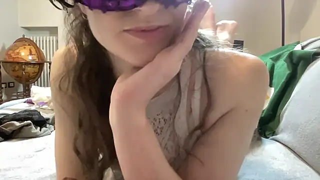 lexihot0000 online show from June 4, 10:14 pm