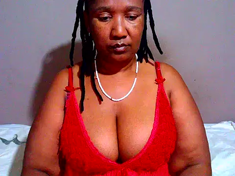 Snapshot of Pinkpussyxx chatting on November 8, 7:01 am Pinkpussyxx online show from November 8, 7:01 am