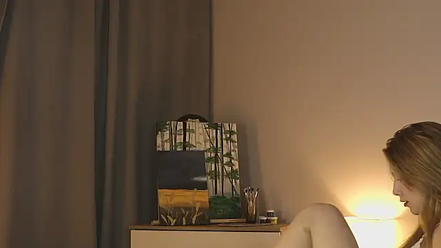 AliceLebel online show from February 8, 3:43 pm