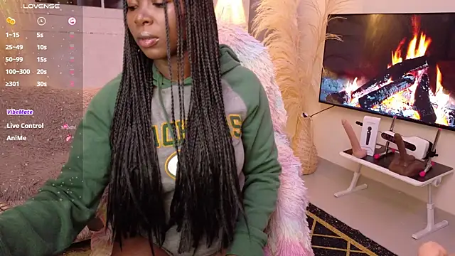 sexyhotblackebony online show from April 7, 2:30 pm