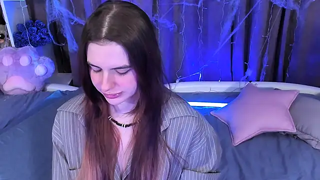 Snapshot of Supaidagaru chatting on November 1, 5:07 pm Supaidagaru online show from November 1, 5:07 pm