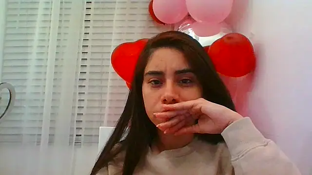 Snapshot of catrinasexy19 chatting on February 25, 2:25 am catrinasexy19 online show from February 25, 2:25 am