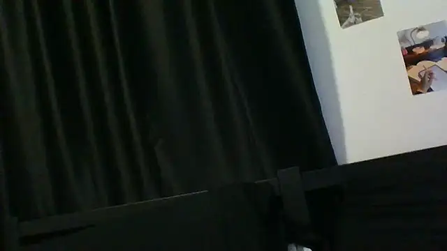 Snapshot of catrinasexy19 chatting on March 21, 3:24 pm catrinasexy19 online show from March 21, 3:24 pm