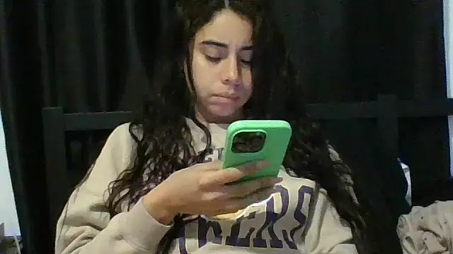 Snapshot of catrinasexy19 chatting on March 22, 7:31 pm catrinasexy19 online show from March 22, 7:31 pm