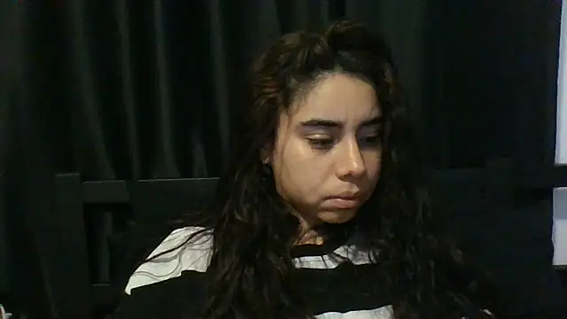 Snapshot of catrinasexy19 chatting on March 17, 7:58 pm catrinasexy19 online show from March 17, 7:58 pm