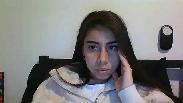 Snapshot of catrinasexy19 chatting on February 23, 2:07 am catrinasexy19 online show from February 23, 2:07 am