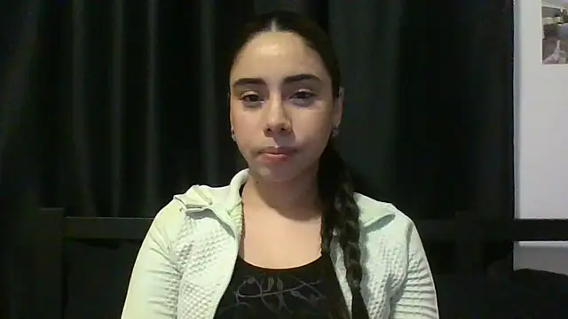 Snapshot of catrinasexy19 chatting on March 10, 1:23 am catrinasexy19 online show from March 10, 1:23 am