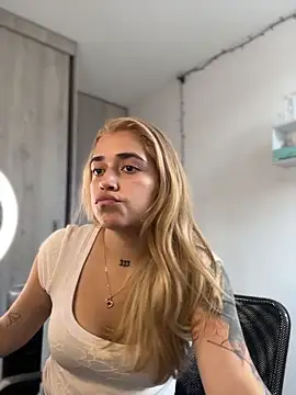 JoselinFlower  online show from March 14, 10:16 pm