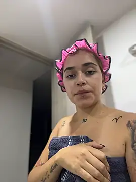 JoselinFlower  online show from February 3, 6:40 am