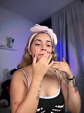 JoselinFlower  online show from November 30, 2:01 am