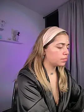 JoselinFlower  online show from November 23, 2:43 am