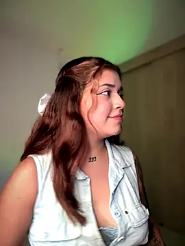 JoselinFlower  online show from December 3, 4:31 am