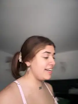 JoselinFlower  online show from December 29, 6:49 pm