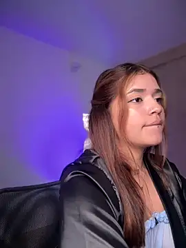 JoselinFlower  online show from December 19, 3:18 am